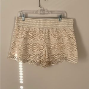 ANA cream colored crochet shorts size L